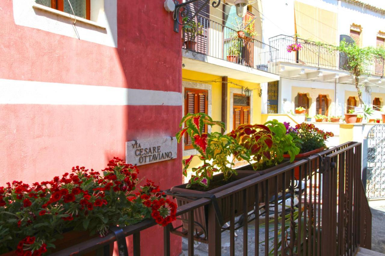 Taormina Bed And Beercraft Bed & Breakfast Exterior foto