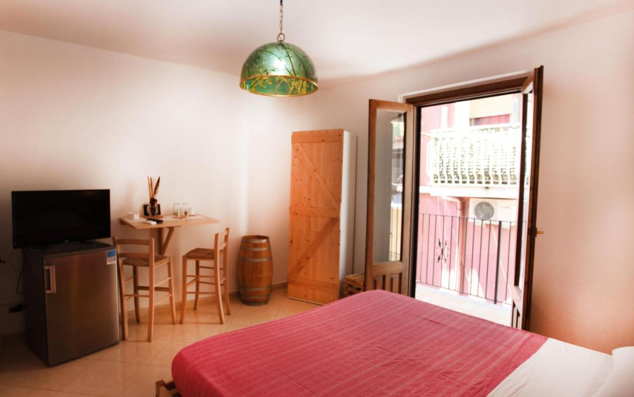 Taormina Bed And Beercraft Bed & Breakfast Exterior foto